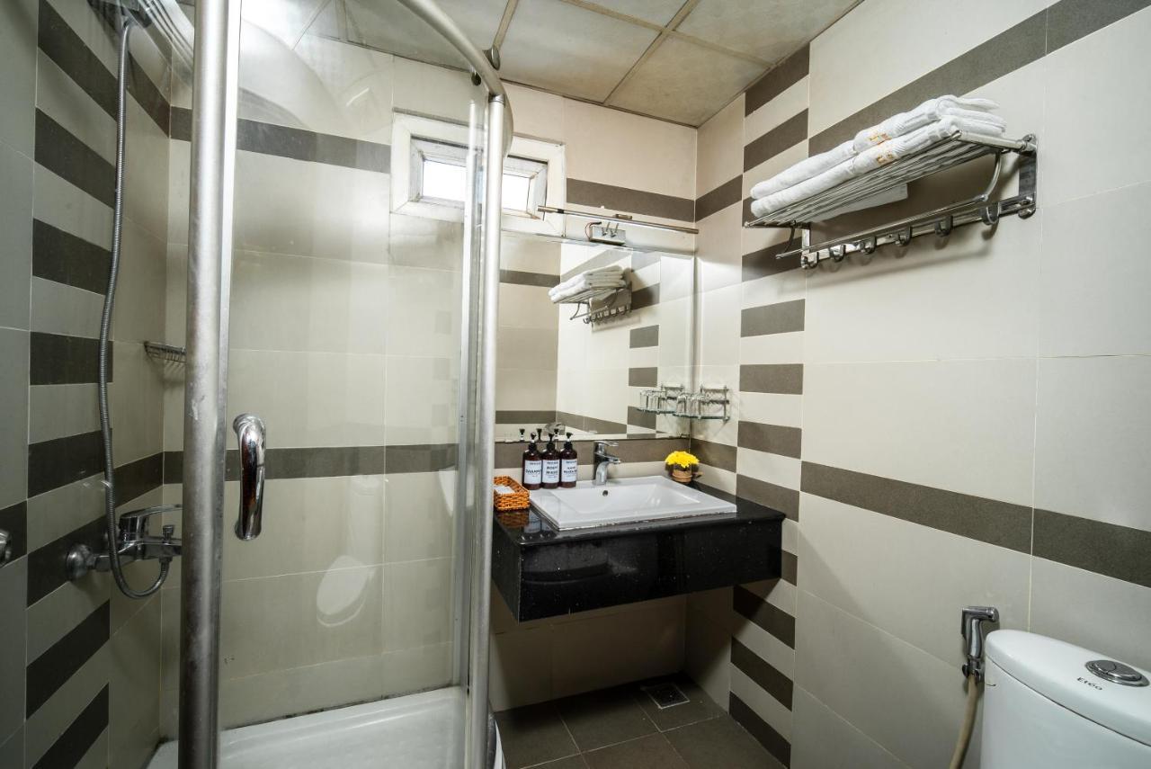 Van Ha Hotel Ho Chi Minh City Exterior photo
