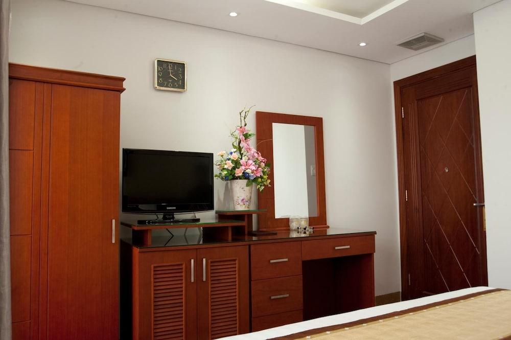 Van Ha Hotel Ho Chi Minh City Exterior photo