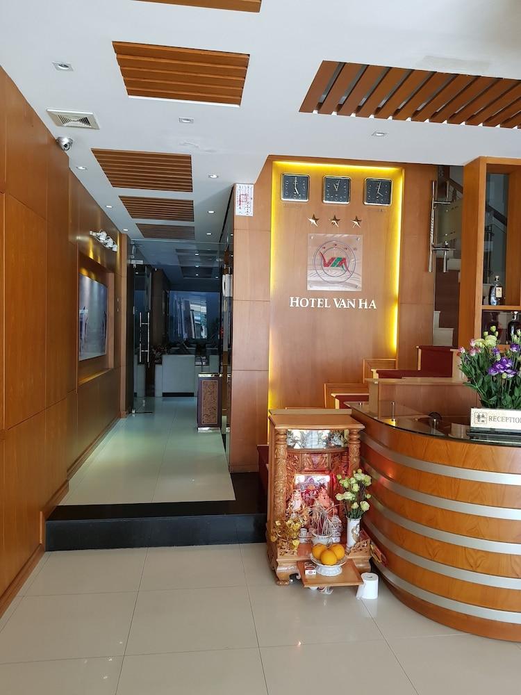 Van Ha Hotel Ho Chi Minh City Exterior photo